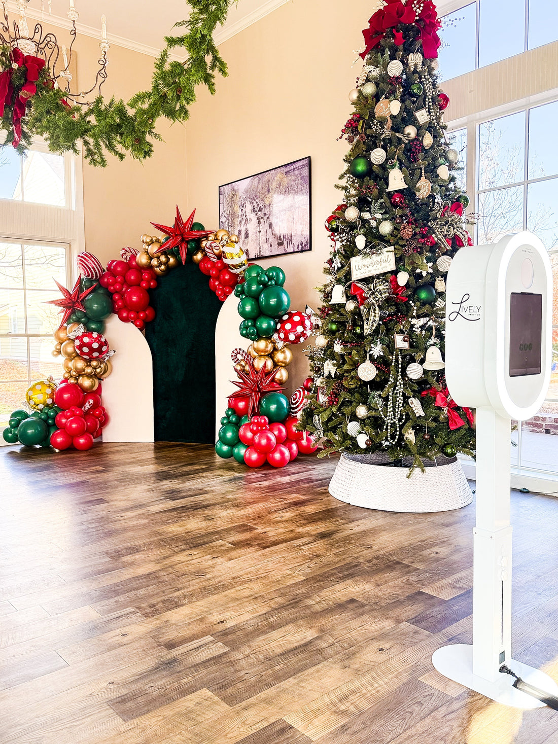 From Side Hustle to Full-Scale Event Brand: Building a Balloon Business Between School Drop-Offs